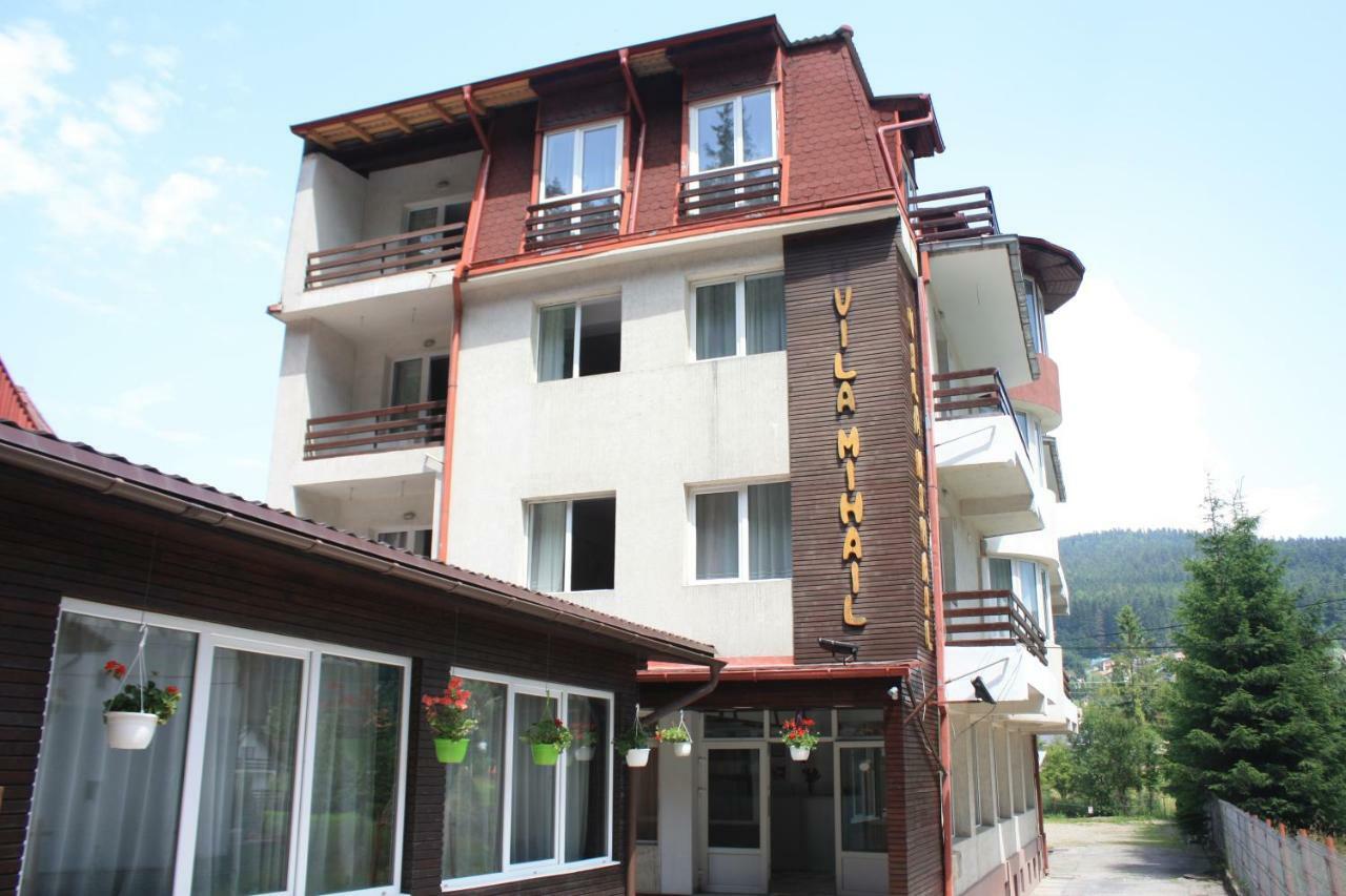 Buşteni Vila Mihail酒店 外观 照片